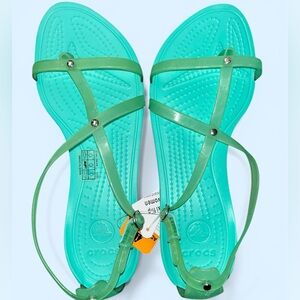 Crocs NWT Isabella Gladiator Sandals SIZE 9